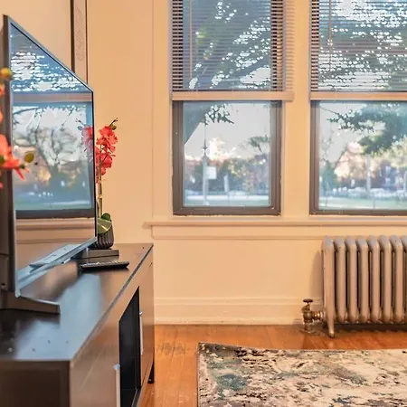 Hyde Park Chic 1Br Prime Location Near Uchicago Apartment